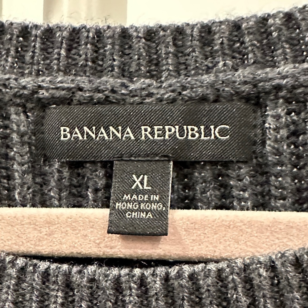 Banana Republic Women's Charcoal Knit Sweater